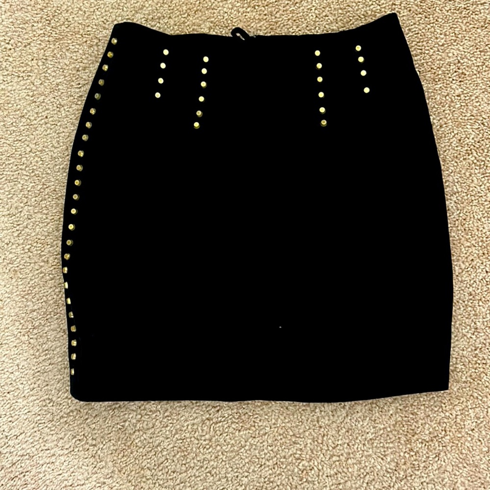 Pencil skirt with studs